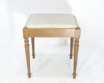 Taburete de madera vintage con asiento de almacenamiento