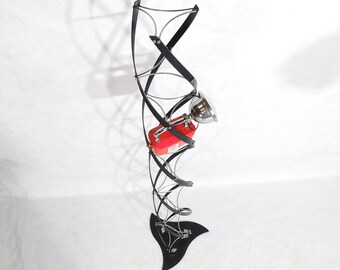 ポストモダン ブラック メタル スパイラル CD ラック 彫刻 高さ 57