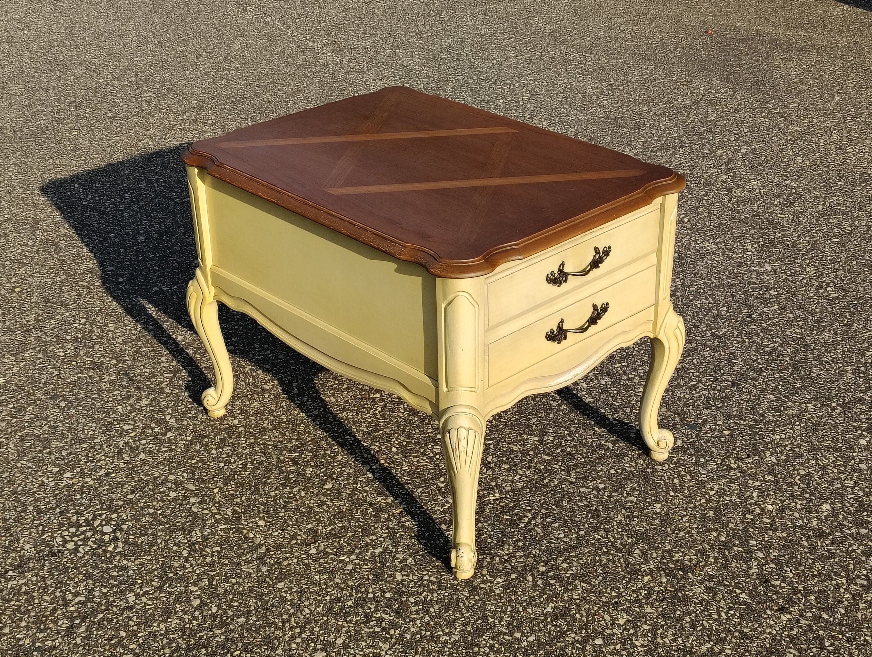 【貴重】BASSETT FURNITURE サイドテーブル ローテーブル USA 貴重】BASSETT FURNITURE サイドテーブル ローテーブル USA
