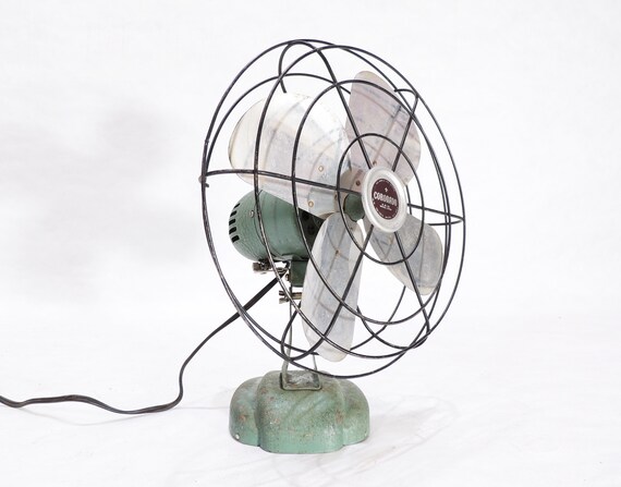 Collectible Art Deco Era Coronado Model 1275R Electric Green