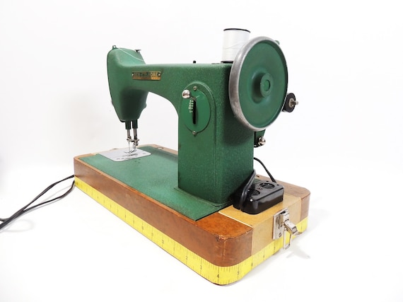 Home Machine Pedal Domestic Sewing 110V Rex607