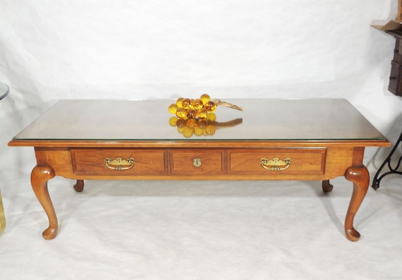 Vintage Thomasville Coffee Tea Table With Large Drawer French