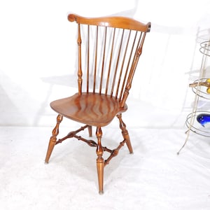 Nichols stone chair - Etsy 日本