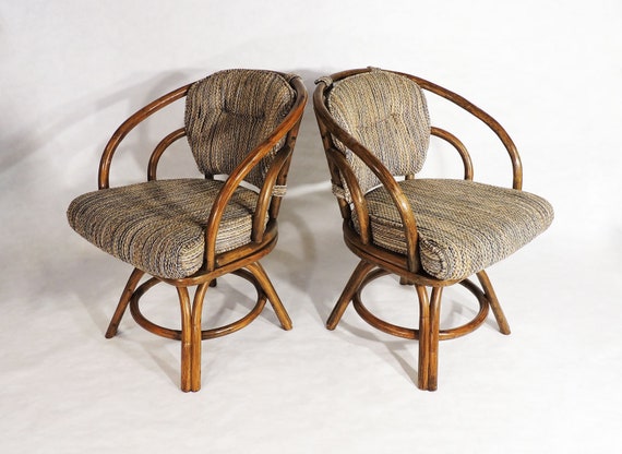 Set Of 2 Vintage Brown Jordan Swivel Bamboo Chairs Etsy