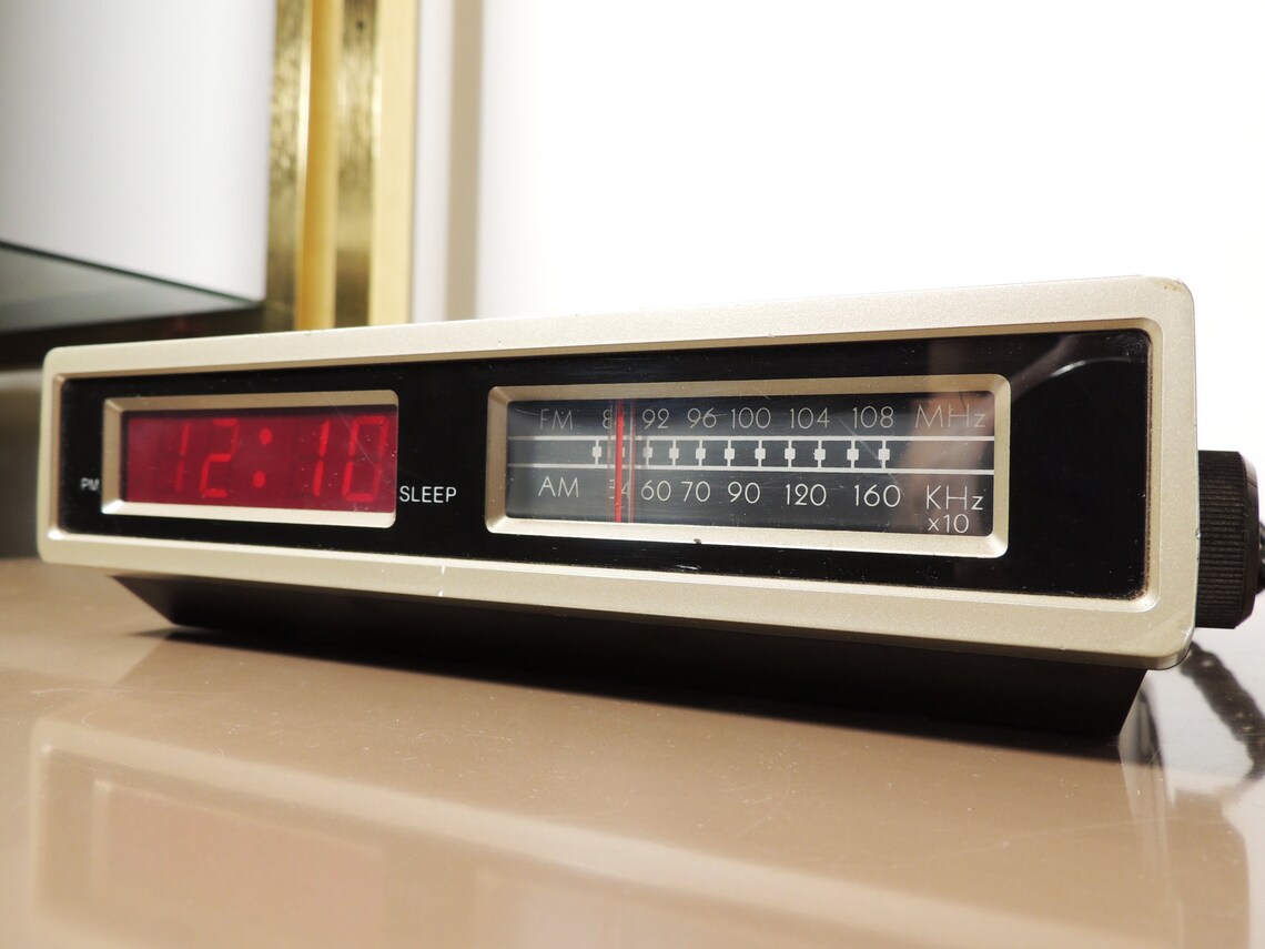 Collectible Vintage Spectra Phone Alarm Clock AM/FM Radio - Etsy