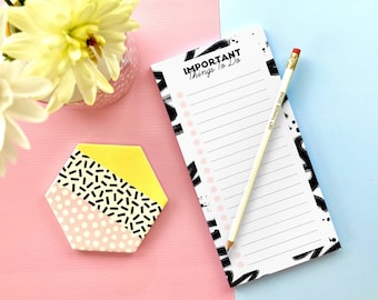 To Do List Pad. Black & White Notepad
