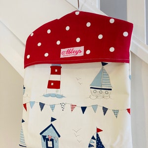 Beach Huts Peg Bag: Laundry Room Organizer