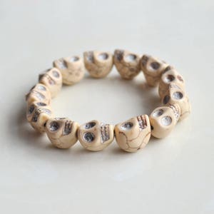 Skull Bracelet, Stretchable Bracelet, women Bracelet, punk Bracelet, ,, Skull bead bracelet