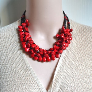 Chunky 3 rows red turquoise necklace,multi strand statement necklace stone necklace black glass beads, Red Ruby turquoise statement jewelry