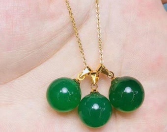 Handmade Green Agate Pendant Necklace, 18k Gold Plated