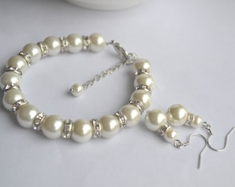 Pearl Bracelet Earrings Set,Ivory Pearl Set, 10mm White Pearl Set,Bridesmaid Jewelry,Bracelet And Dangle Earrings set