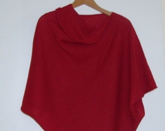 Poncho doux mérinos agneau laine coquelicot rouge