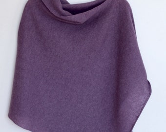 Poncho weiche Merino Lammwolle Amethyst