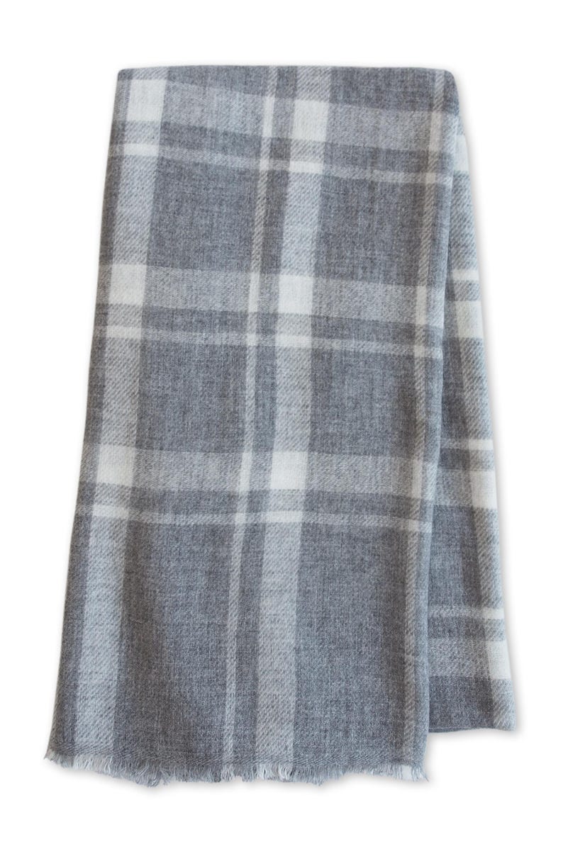 カシミヤ/メリノウール混紡タータンチェック柄ユニセックススカーフ、ネパール製、カシミヤ30％/メリノウール70％混紡、アクセサリー - Tweedles Light Grey Tartan