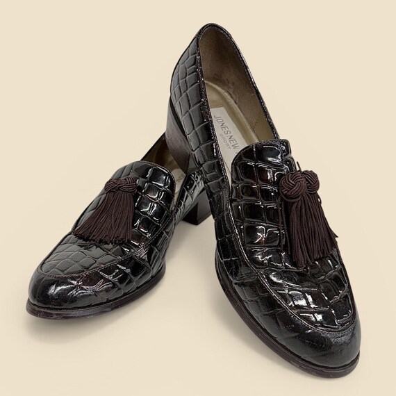 Vintage Heeled Loafers Retro 2000s Womens Size 7.5 M + Jones New York + Dark Brown + Croc Embossed + Patent Leather + Slip On + Toe Tassels