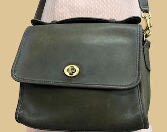 Vintage Coach Soho Lynn Shoulder Bag Retro 2000s F15075 + Y2K +