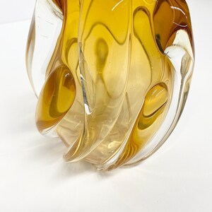 Vintage Donna Fein Vase Retro 1980s Contemporary Art Glass Hand Blown Amber Yellow Spiral Design Modern Home Decor Decoration image 4