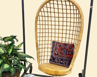 LOCAL PICKUP ONLY ———— Vintage Hanging Rattan Chair