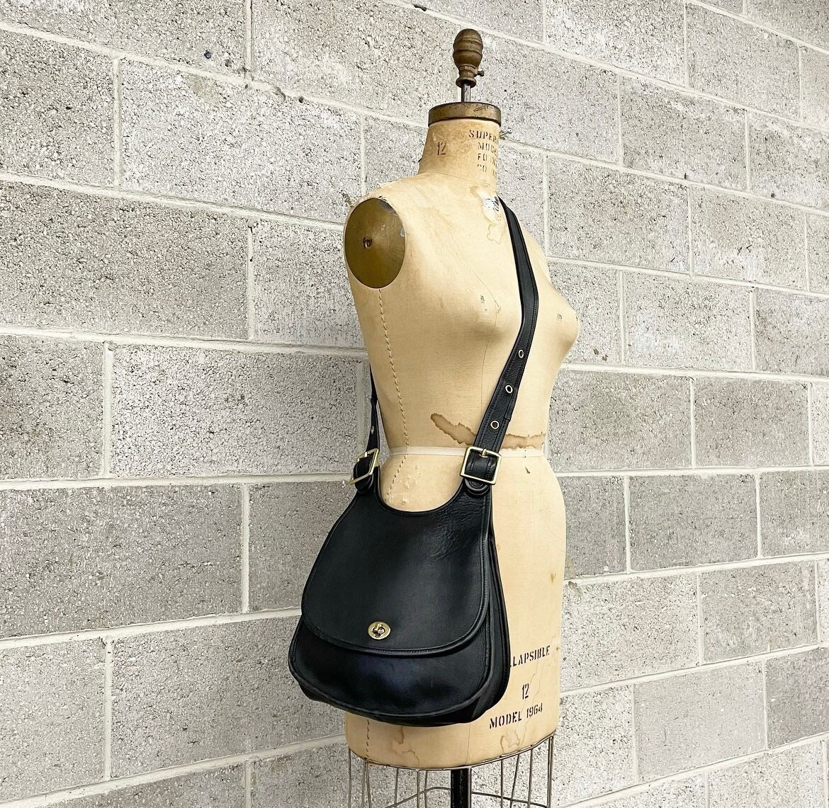 Vintage Coach Bag Retro 1990s Berkeley Saddle Bag + No 9988 +