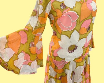 Vintage Floral Shift Dress Retro 1960s Mid Century Modern + No Size/Homemade + Drop Waist + Bell Sleeves + Pink Sequins + MCM Womens Fashion