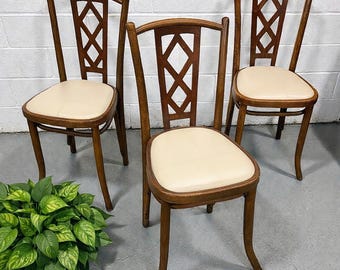 LOCAL PICKUP ONLY ———— Vintage Bentwood Dining Chairs