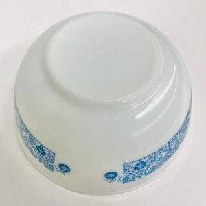 Vintage Pyrex Bowl Retro 1960s Mid Century Modern Horizon Blue 403 2.5 Quart White Ceramic Blue Pattern MCM Kitchen Serving Bild 8