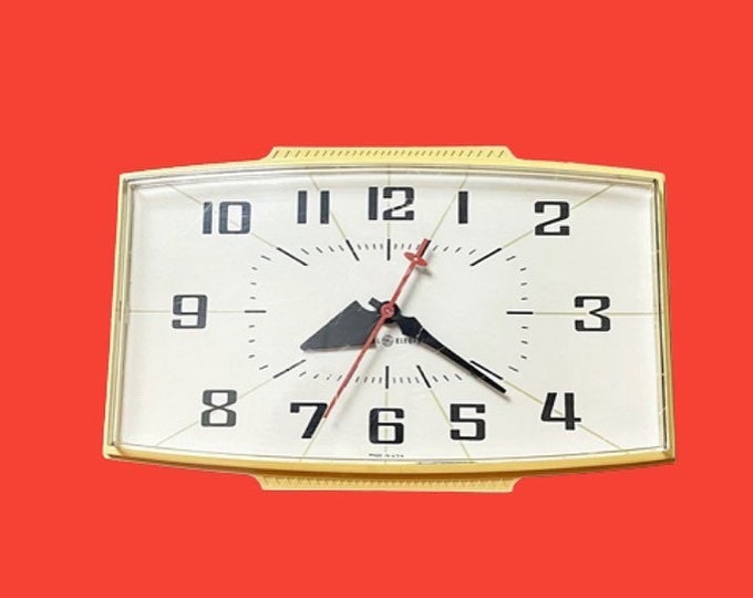Vintage Wall Clock Retro 1970s Mid Century Modern + General Electric ...
