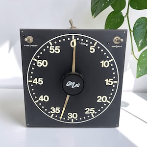 Vintage GraLab Darkroom Timer 1950s Mid-century Modern + Model 300 + Film Photography Accessory + Film Development + WORKS