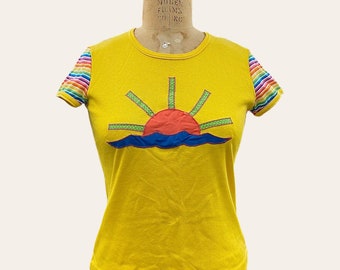 Vintag Embroidered T-Shirt 1970s Reto No Size Tag + Bohemian + Cotton + Pullover + Sunshine and Water + Rainbow Sleeves + Womens Fashion
