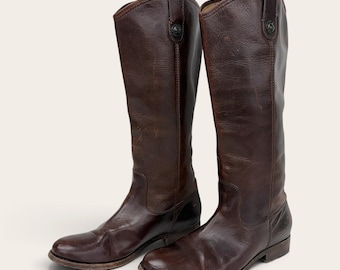 Vintage Frye Melissa Button Riding Boots 2000s Retro Womens Size 8 + Dark Brown Leather + Pull On + Round Toe + Tan Interior + Fall Footwear