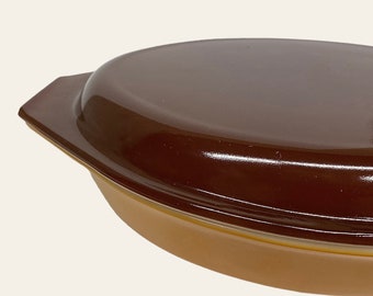 Vintage Pyrex Casserole Retro 1970s Old Orchard + Brown and Butterscotch + Ceramic + Divided + With Lid + Cookware + Kitchen + Cook + Dish