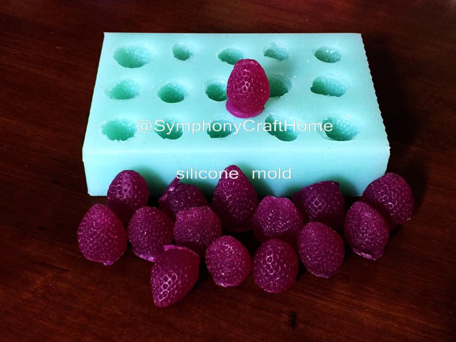 3D Strawberry Baking Mold For Chocolate, 6-Cavity Strawberry Silicone Cake Pan Molds Bpa Free Fruit Snack Molds Silicone Candle Making Soap Ice Cube Candy