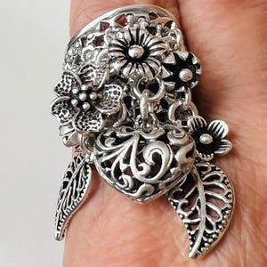 Sterling silver charms dangle ring, heart Silver Dangle Ring with Heart Charms - Unique Floral and Leaf Design, gift for her