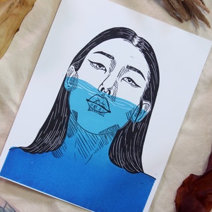 水でできた - 手刷りのリノカットブロックプリント - 水で満たされた女性の肖像画 - 海の愛好家、サーファー、水泳選手、ダイバー