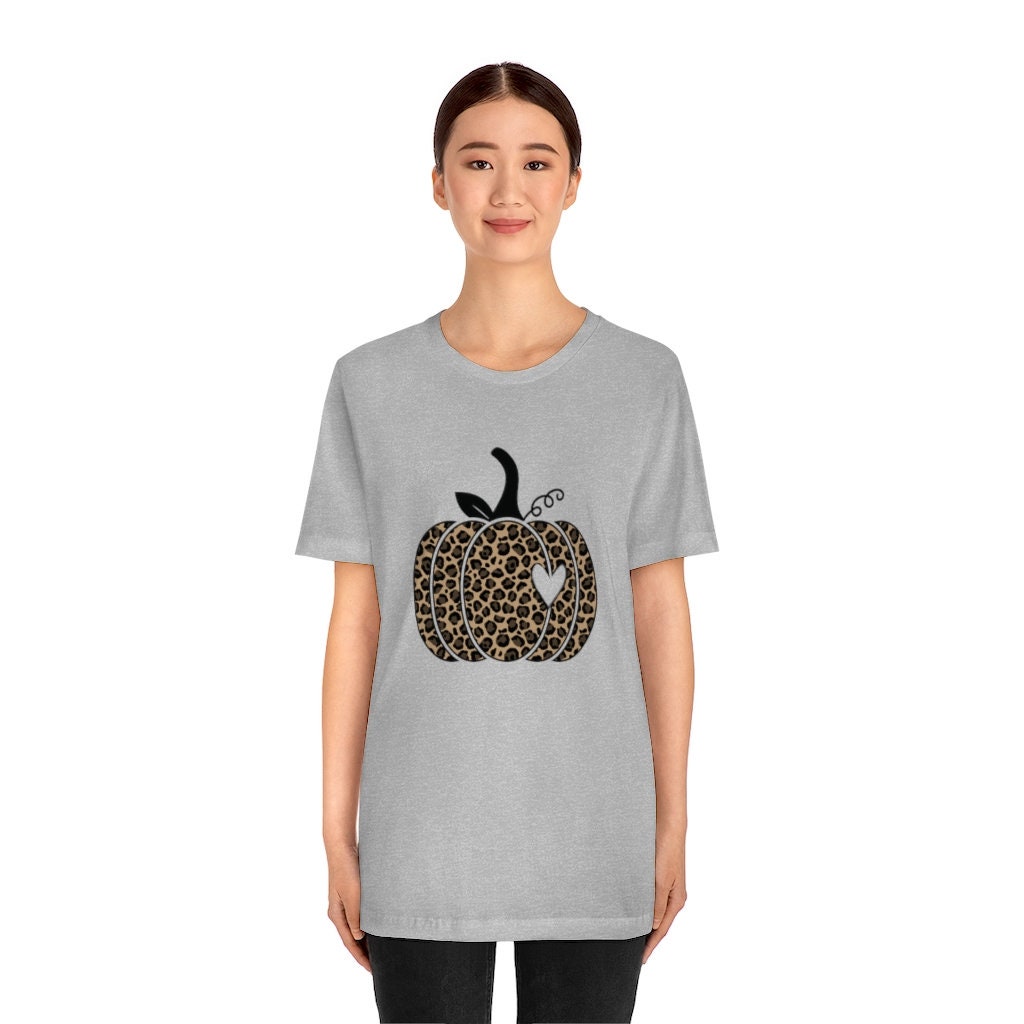 Discover Leopard Pumpkin Shirt, Halloween shirt, autum shirt, Cheetah print, Jack-o-lantern shirt, pumpkin patch shirt