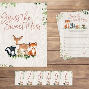 Puede incluir: Un conjunto de imprimibles para juegos de baby shower con temática de bosque. El letrero principal dice "Adivina el dulce desastre" y presenta ilustraciones de un ciervo, un zorro, una mofeta y otros animales del bosque. Incluye tarjetas de juego y tarjetas numeradas.