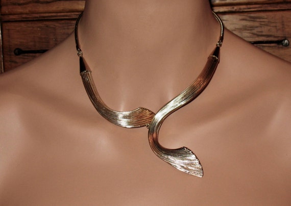 1950s Necklace, Coro Vintage Silvery Gold Necklac… - image 2