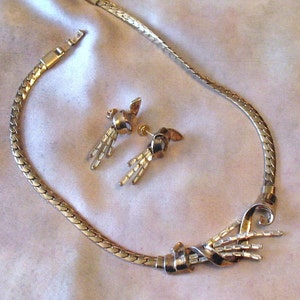 Trifari 1950s Jewelry Set, Trifari Necklace and Earrings, 1950s Jewelry, MidCentury Jewelry, 50s Goldtone and Rhinestone Trifari Jewelry Set