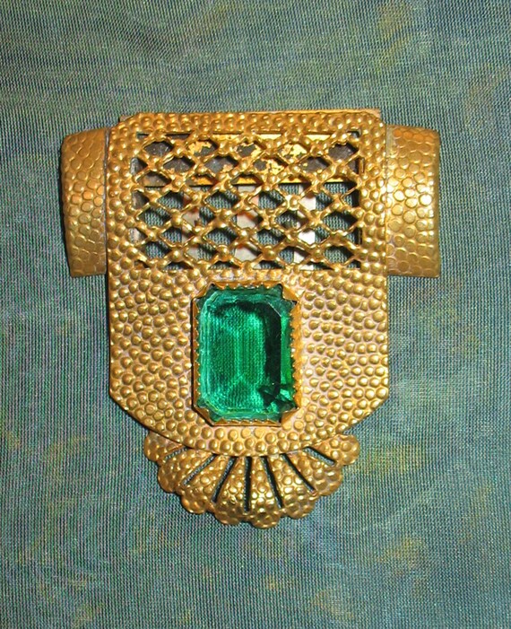 1930s Dress Clip, Detailed Brass Dress Clip with Rect… Gem