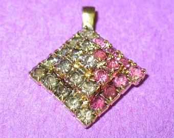 1950s Small Pendant, Mid Century Pendant with Gray and Pink Rhinestones, Vintage Pendant, Rhinestone Small Pendant on Silvertone Chain