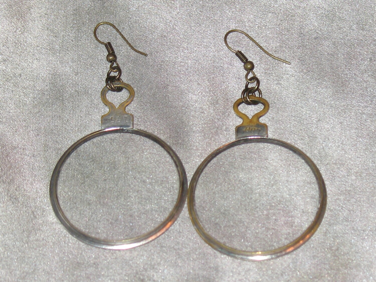 Vintage Eye Earrings main image 0