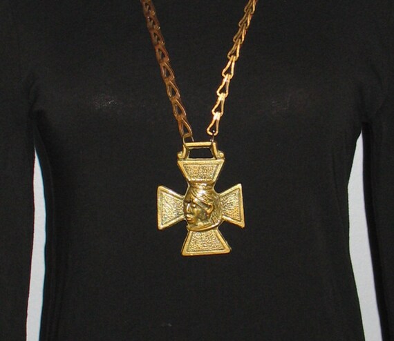 Vintage Victorian Cross Pendant, 1940s or 50s Hor… - image 2