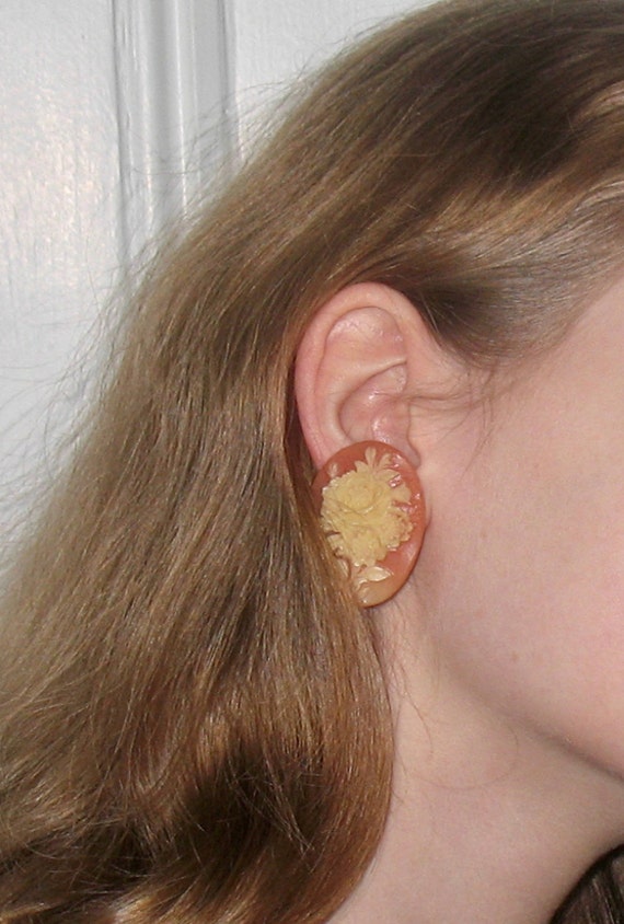 Early Carved Plastic Earrings, Clip On Floral Ear… - image 6