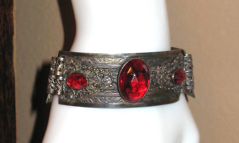 1930s Bracelet Scroll Work on Three-Link Bracelet from the 30s 30s Bracelet in Silvertone with Red Faceted Glass Stones 1930s 1920s