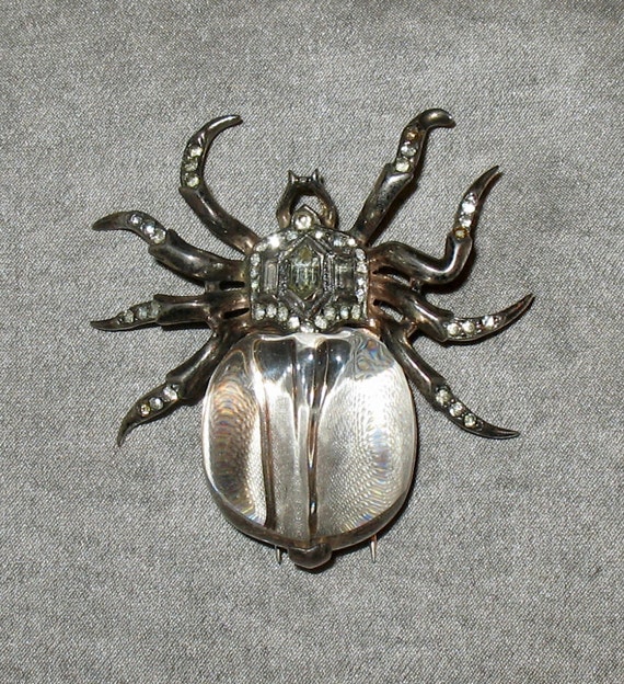 1940s Trifari Jelly Belly Sterling Spider Clip, Cr