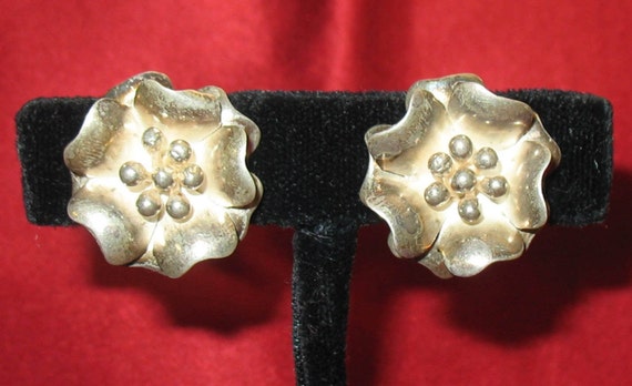 Hobe Sterling, 40s Hobe Silver Screw Back Earrings, 1940s, Hobe Flower Earrings, Signed Sterling Silver Hobe Earrings, 1940s Silver Jewelry