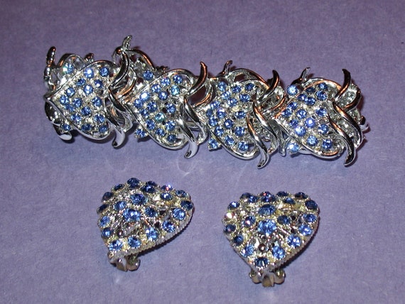 blue rhinestone 1950s rhinestone jewelry
