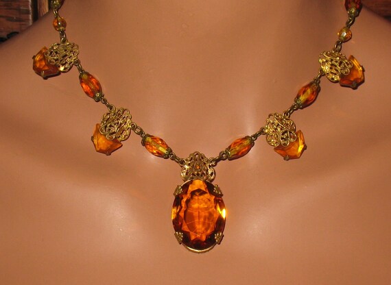 1920s Glass Necklace, Art Deco Necklace, Art Nouve