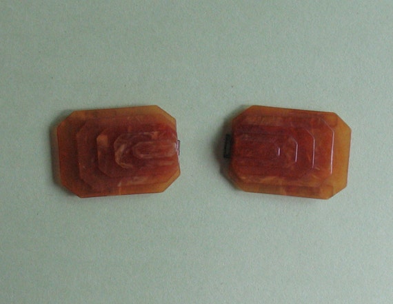 1930s or 40s Carved Buckle, Bakelite or Lucite Ho… - image 5