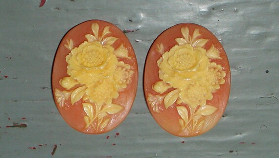 Early Carved Plastic Earrings, Clip On Floral Ear… - image 5